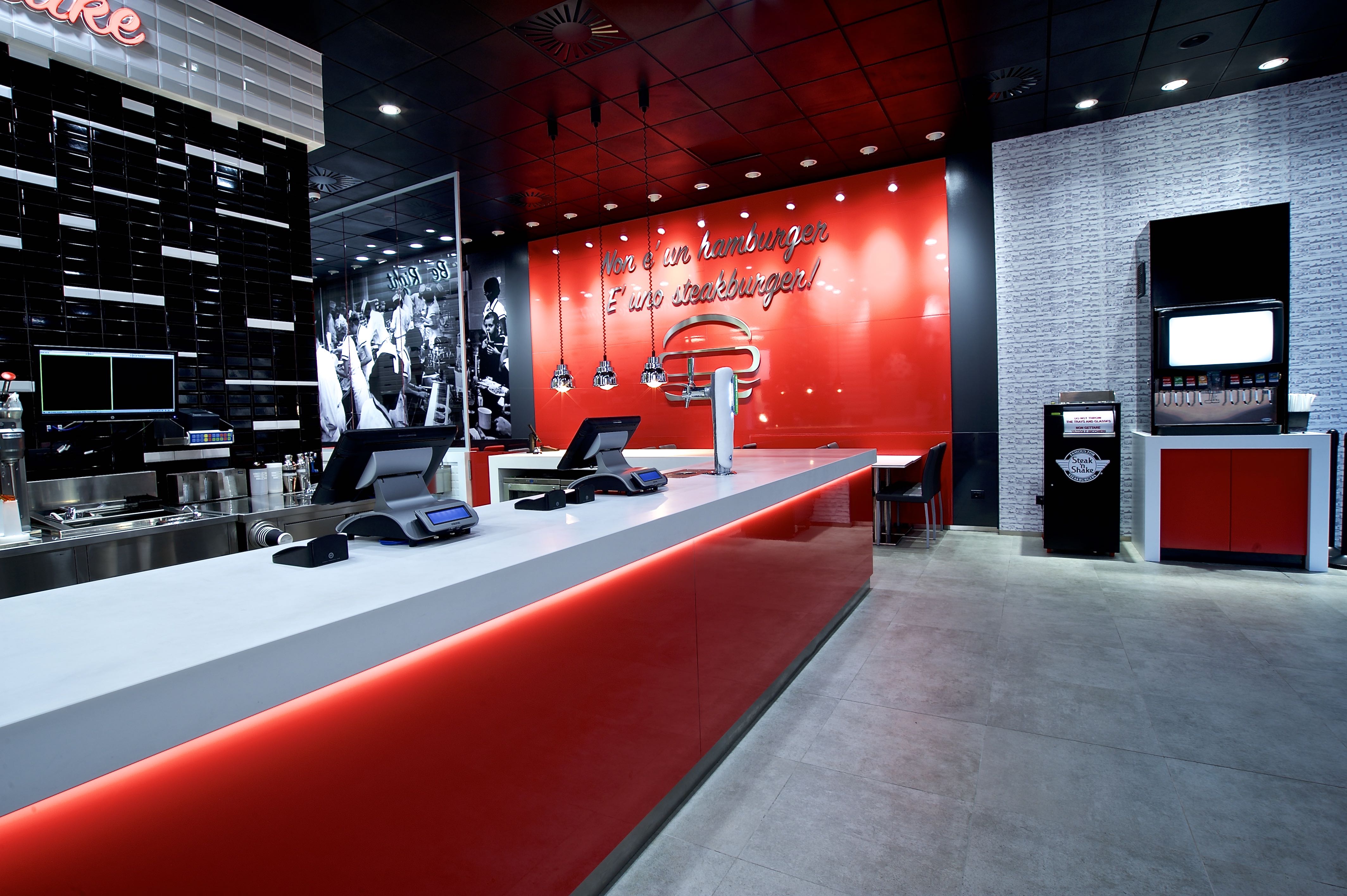 跨国连锁餐厅“Steak 'n Shake”室内设计案例解析-10