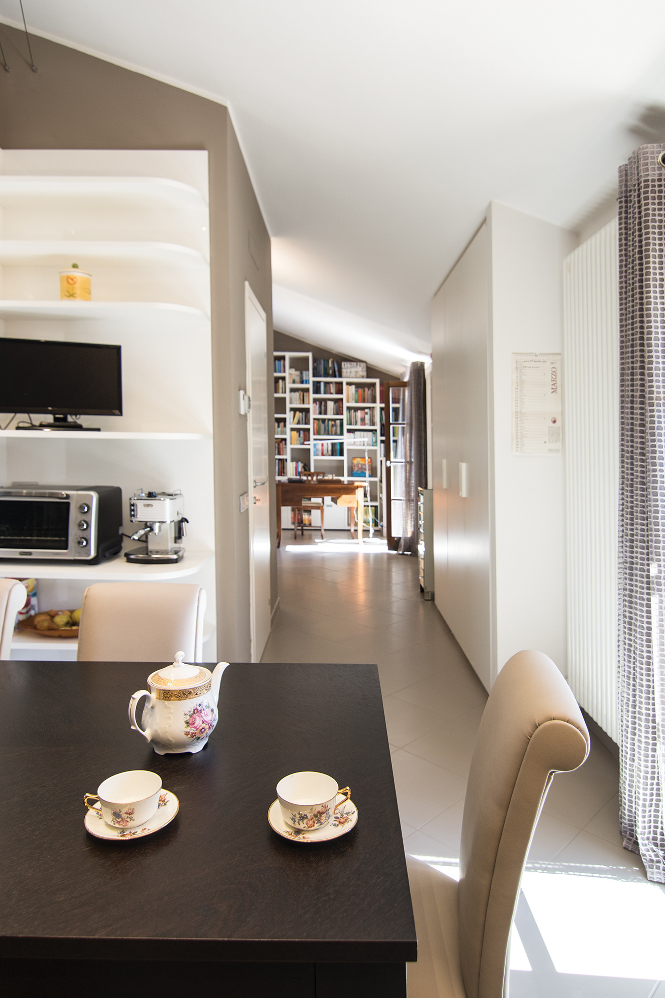 几何形状阁楼 | 从冷漠到温馨的蜕变-53