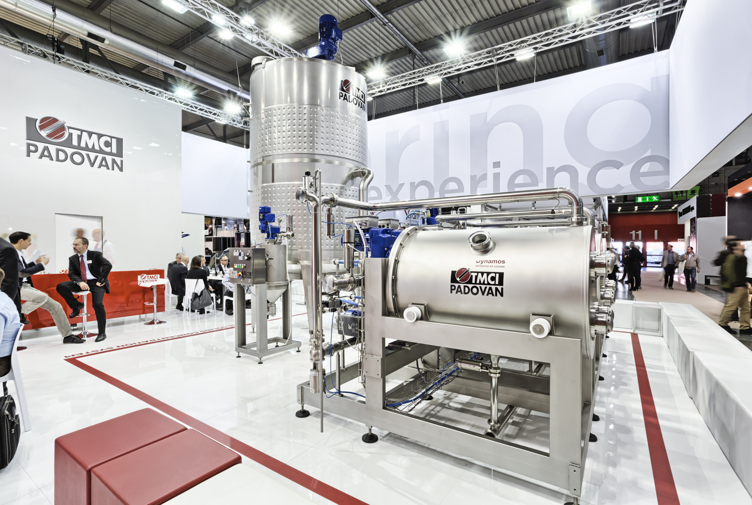 TMCI Padovan 展台设计-6