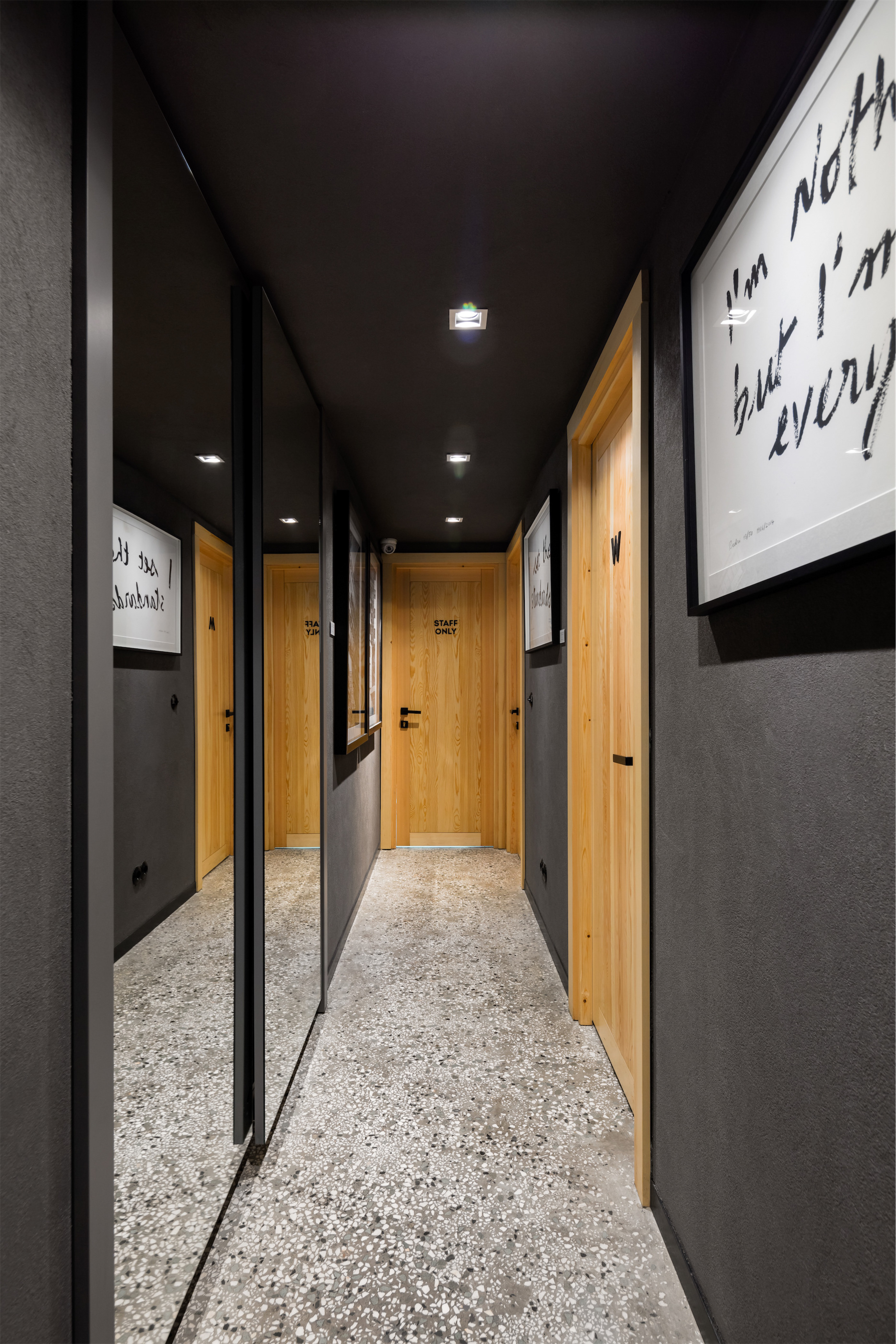 Istanbul Nişantaşı的中央餐厅-22