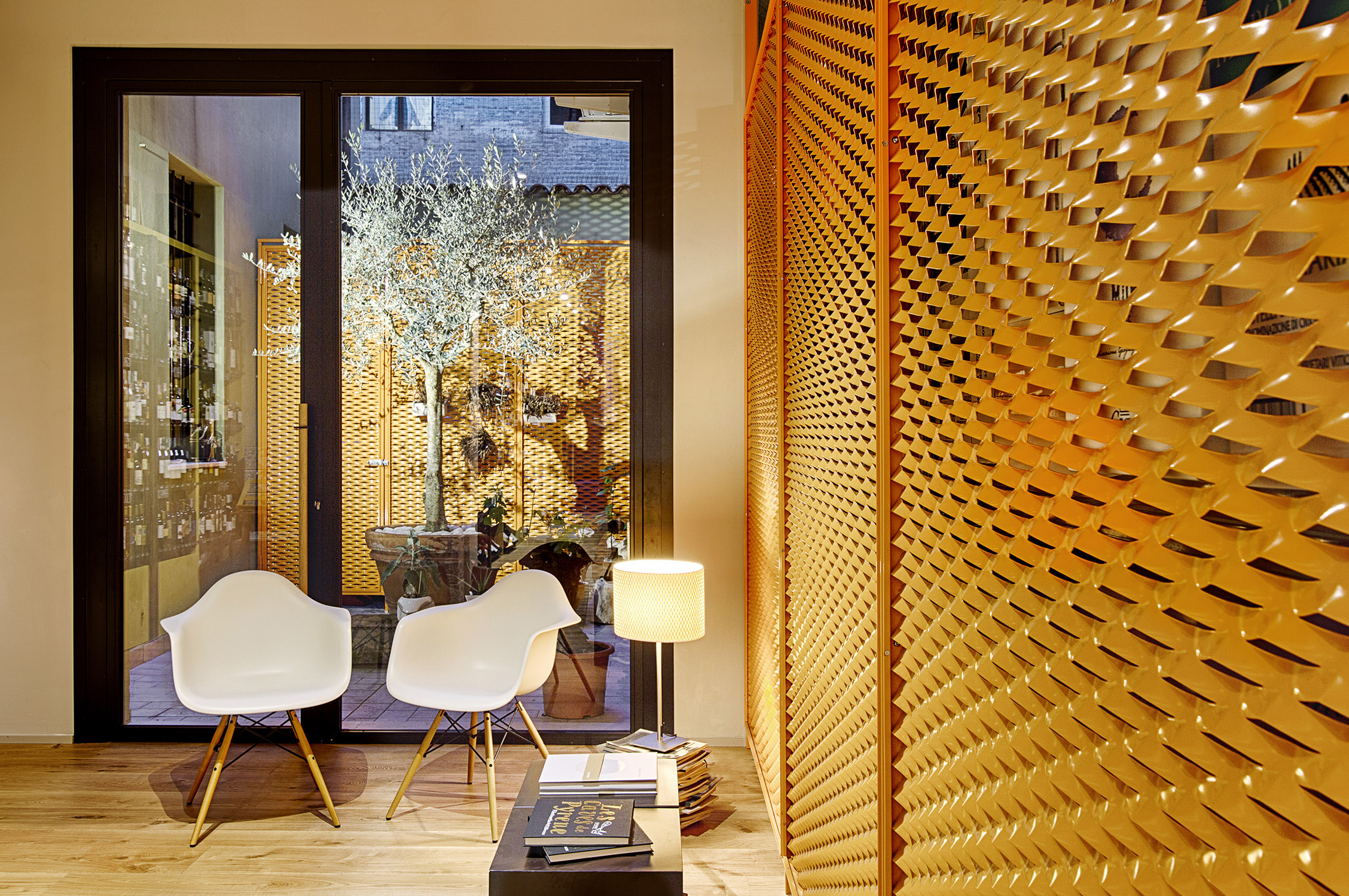 历史建筑中的现代酒庄——GALLI ENOTECA-14