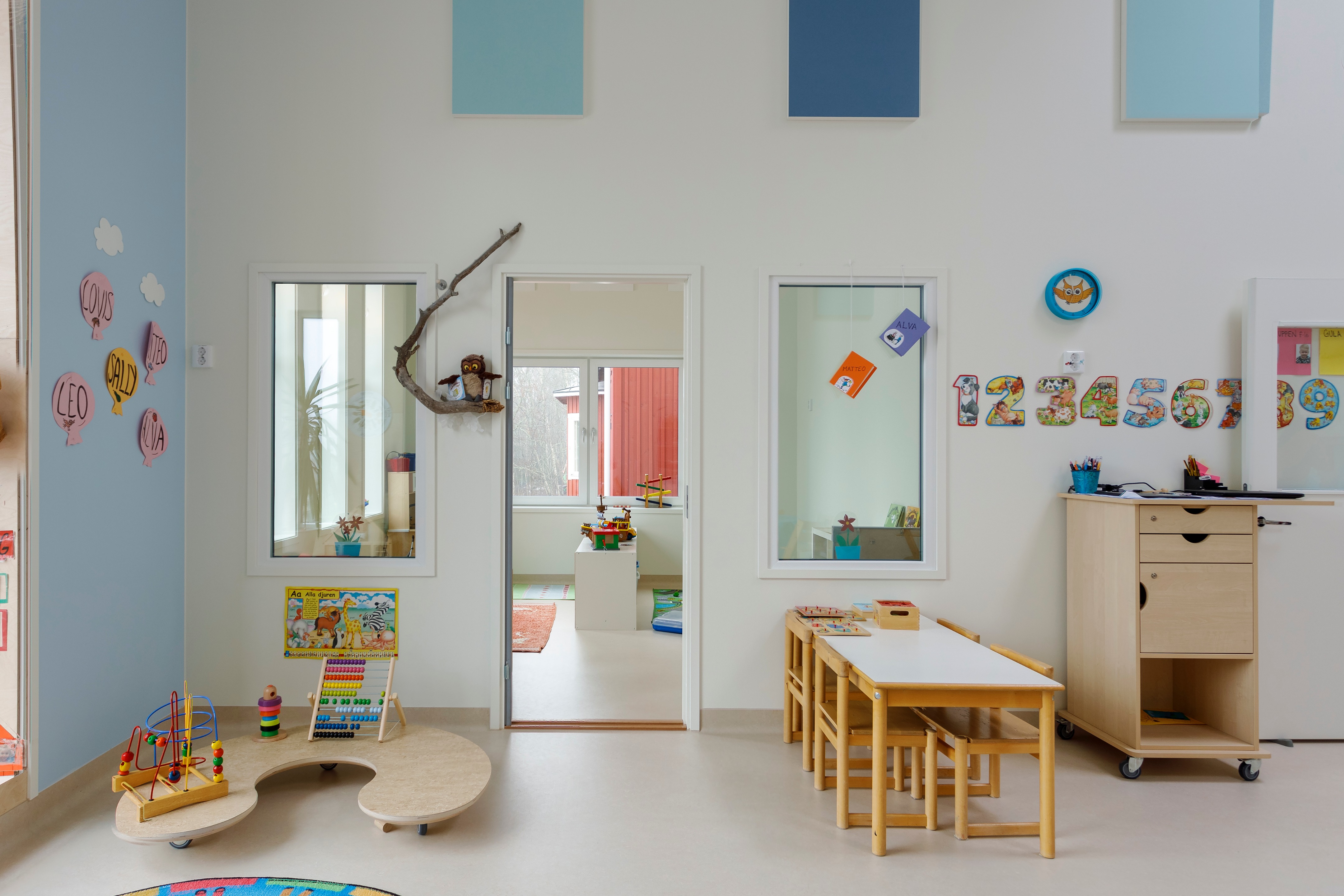 湖林间的活力彩绘幼儿园-3