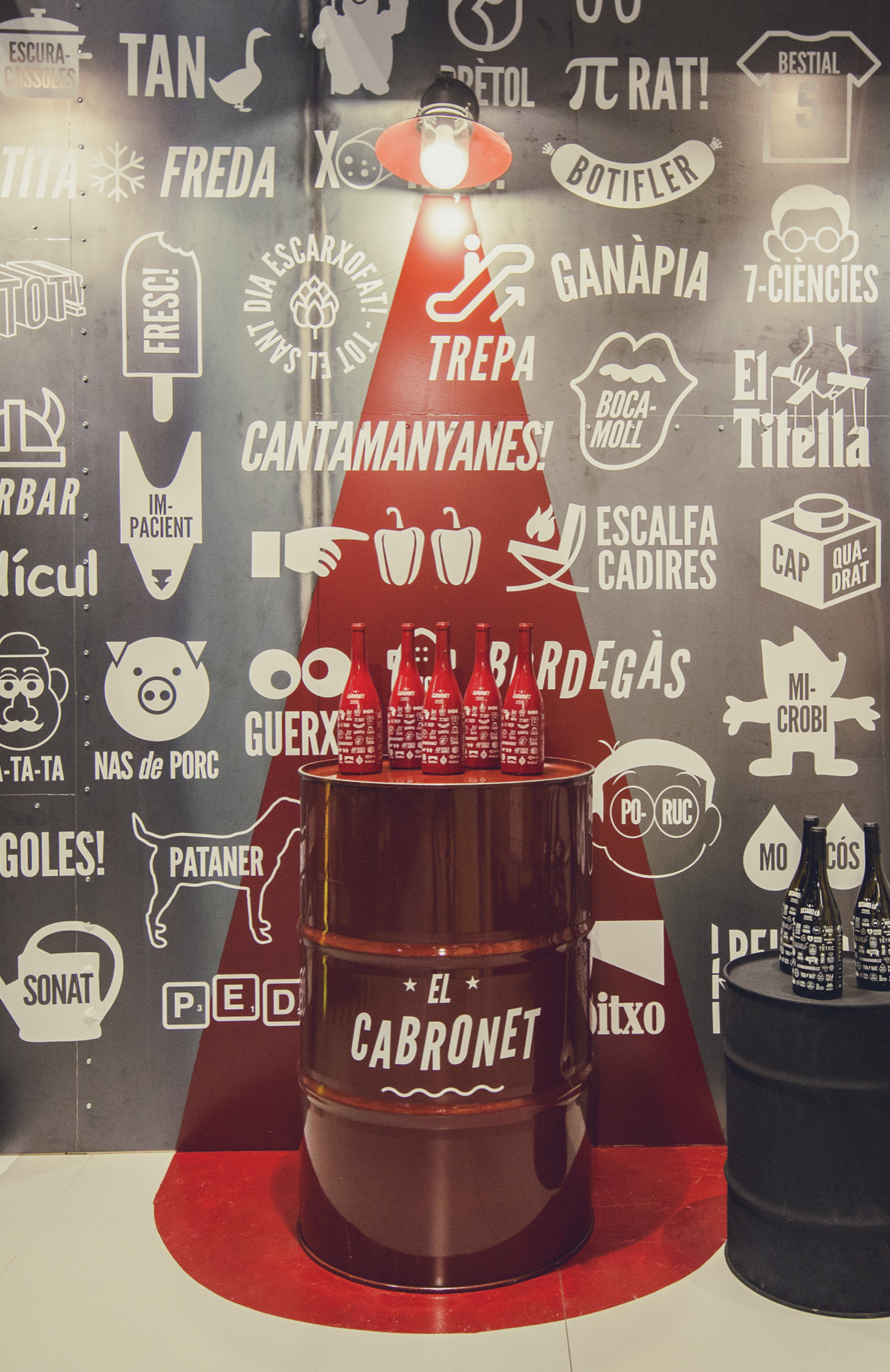 创新酒厂风格,打造美食展吸睛亮点-2