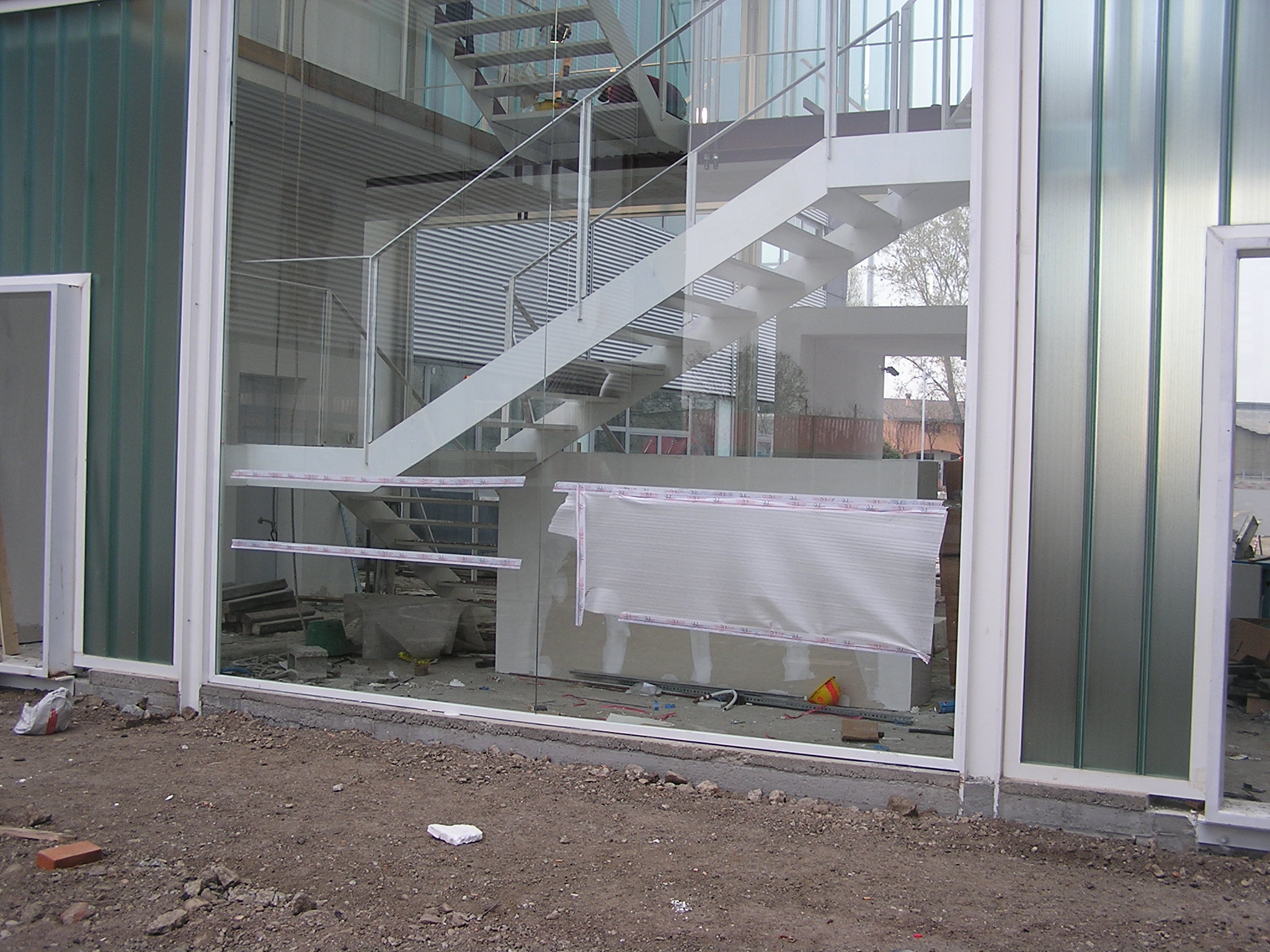 2004 年完成的雷诺卡车意大利总部室内设计-23