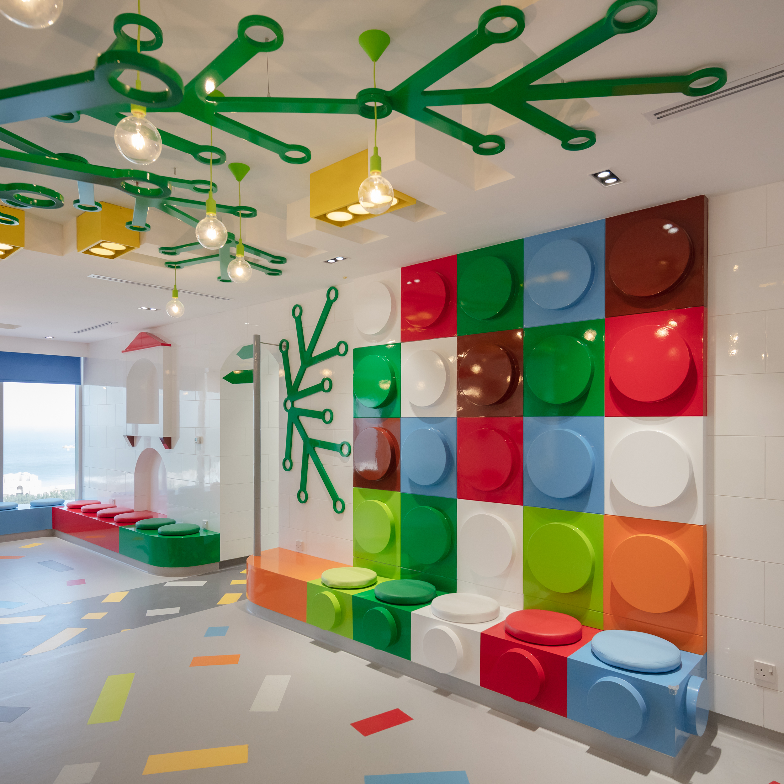 乐高主题儿童牙科诊所，打造奇幻诊疗空间-2