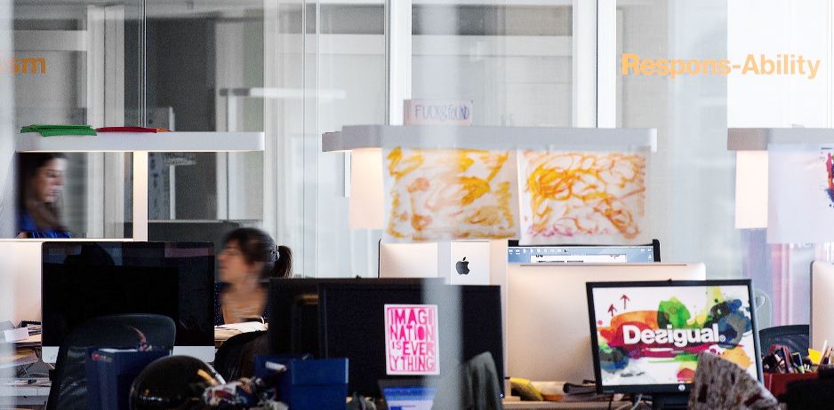 巴塞罗那 Desigual 总部室内设计-30