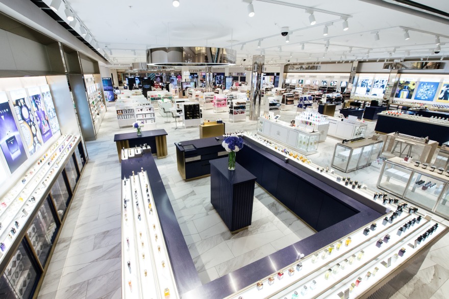 伦敦 Selfridges 百货“美发美容大厅”-2