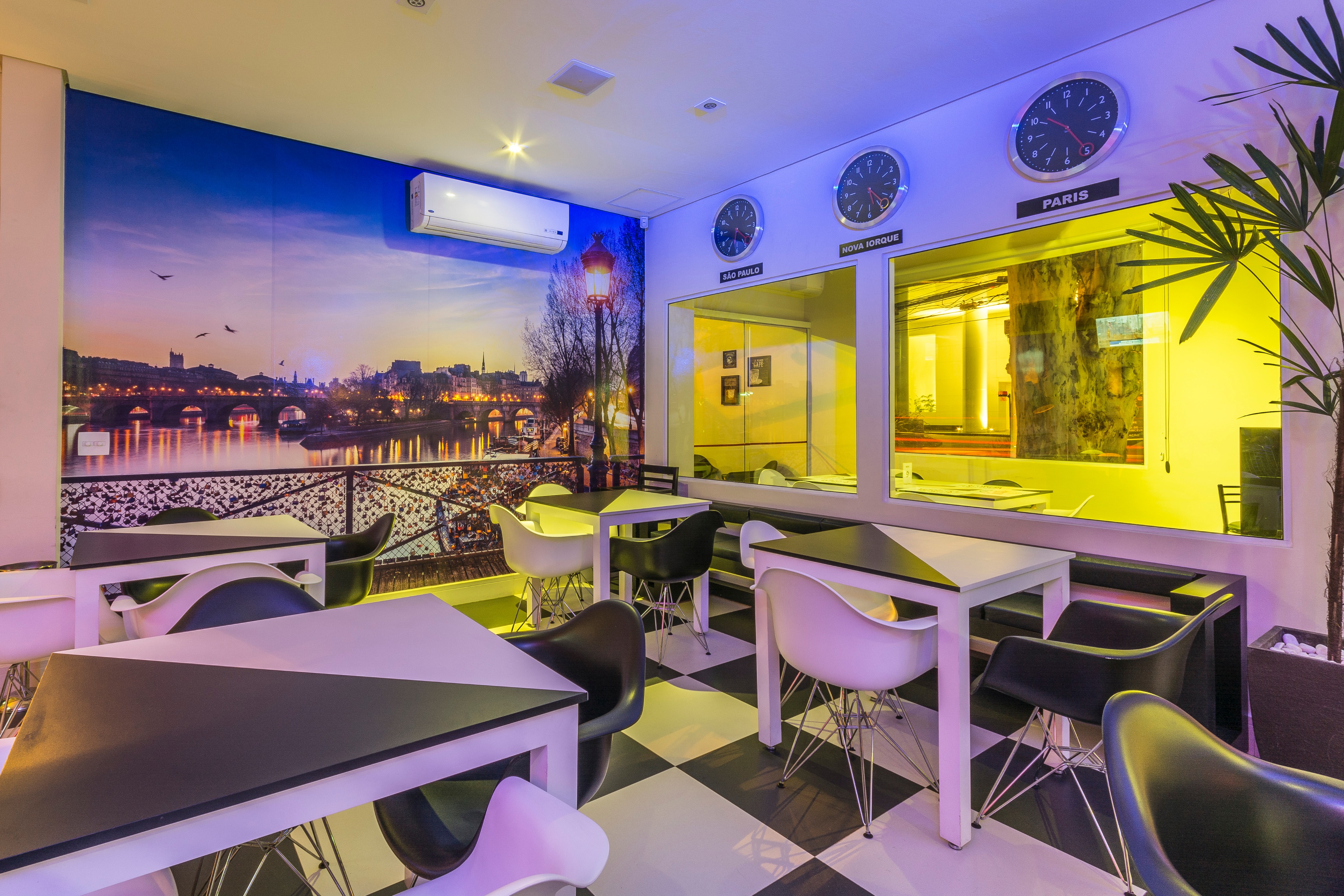 2015 年完成的“Café Voyage”室内设计案例-6