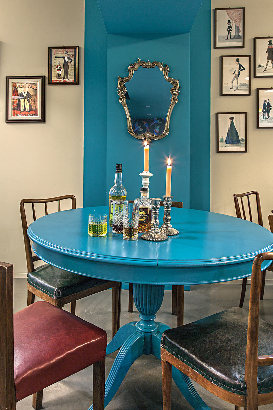 重塑城市中心古宅,打造梦幻般的酒吧空间-8