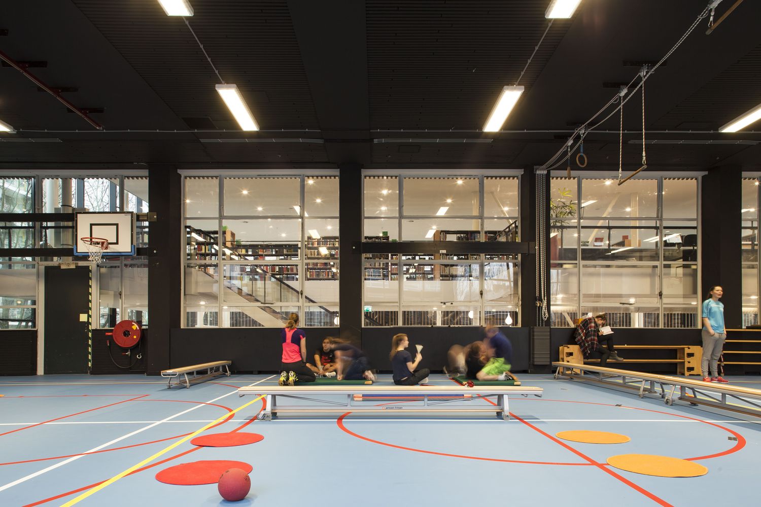 iPabo 应用科学大学 梅卡诺-41