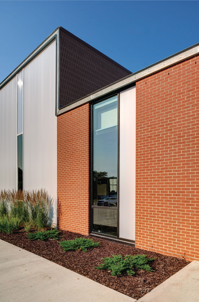 爱荷华州农村校园扩建,城市与乡村视觉对话-26