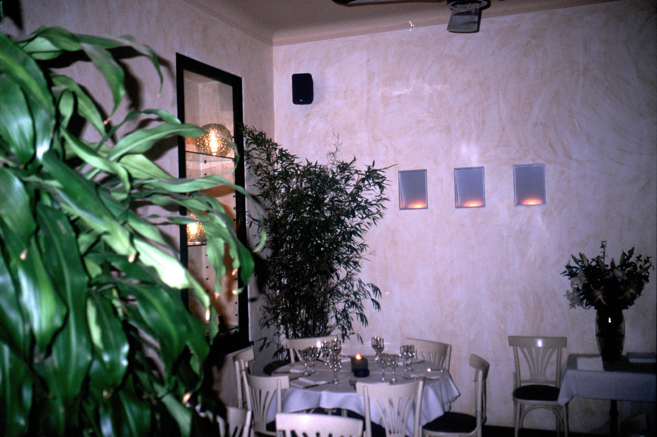 米兰 1999 年完成的餐饮空间设计-7