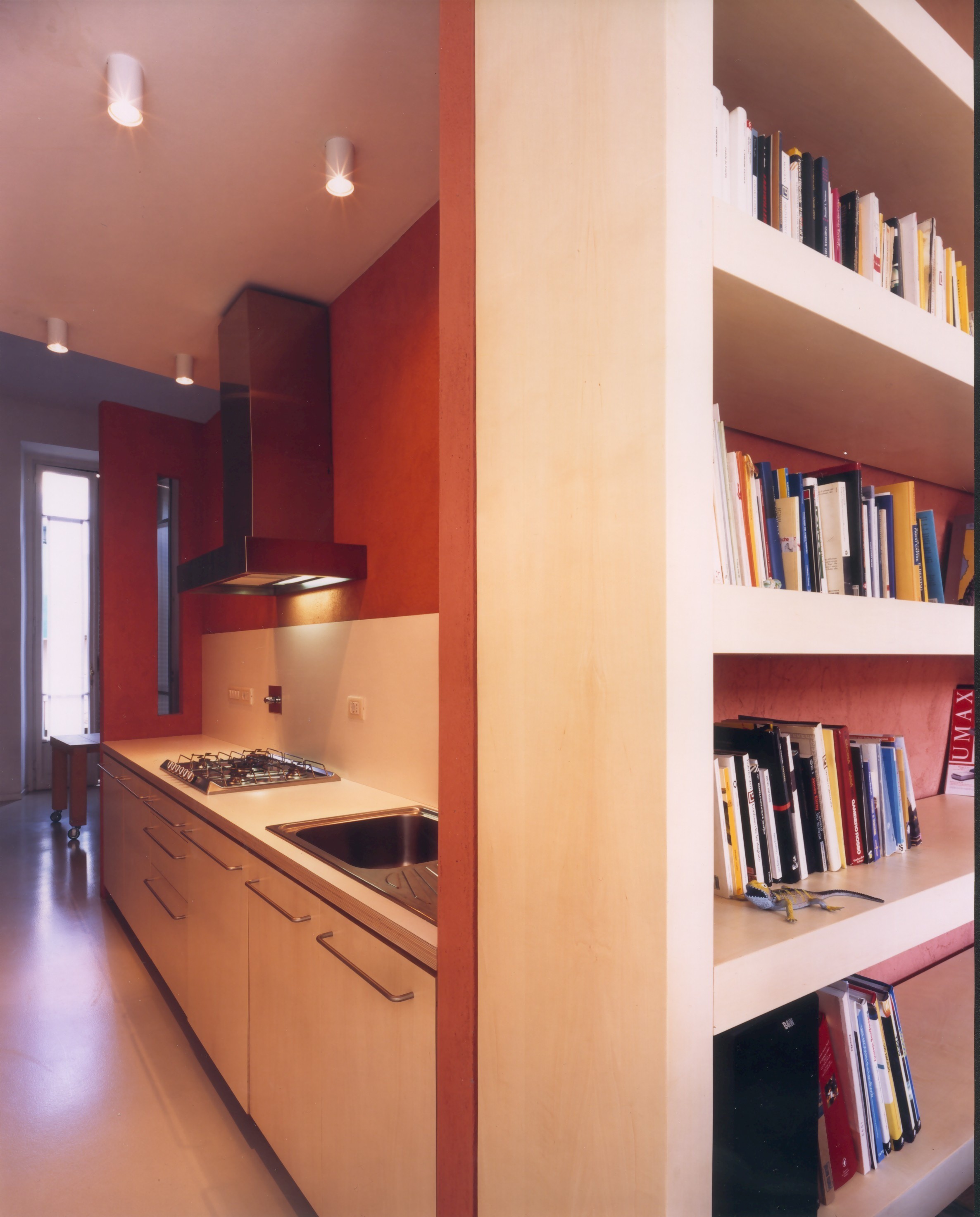 旋转布局的艺术家之家-4