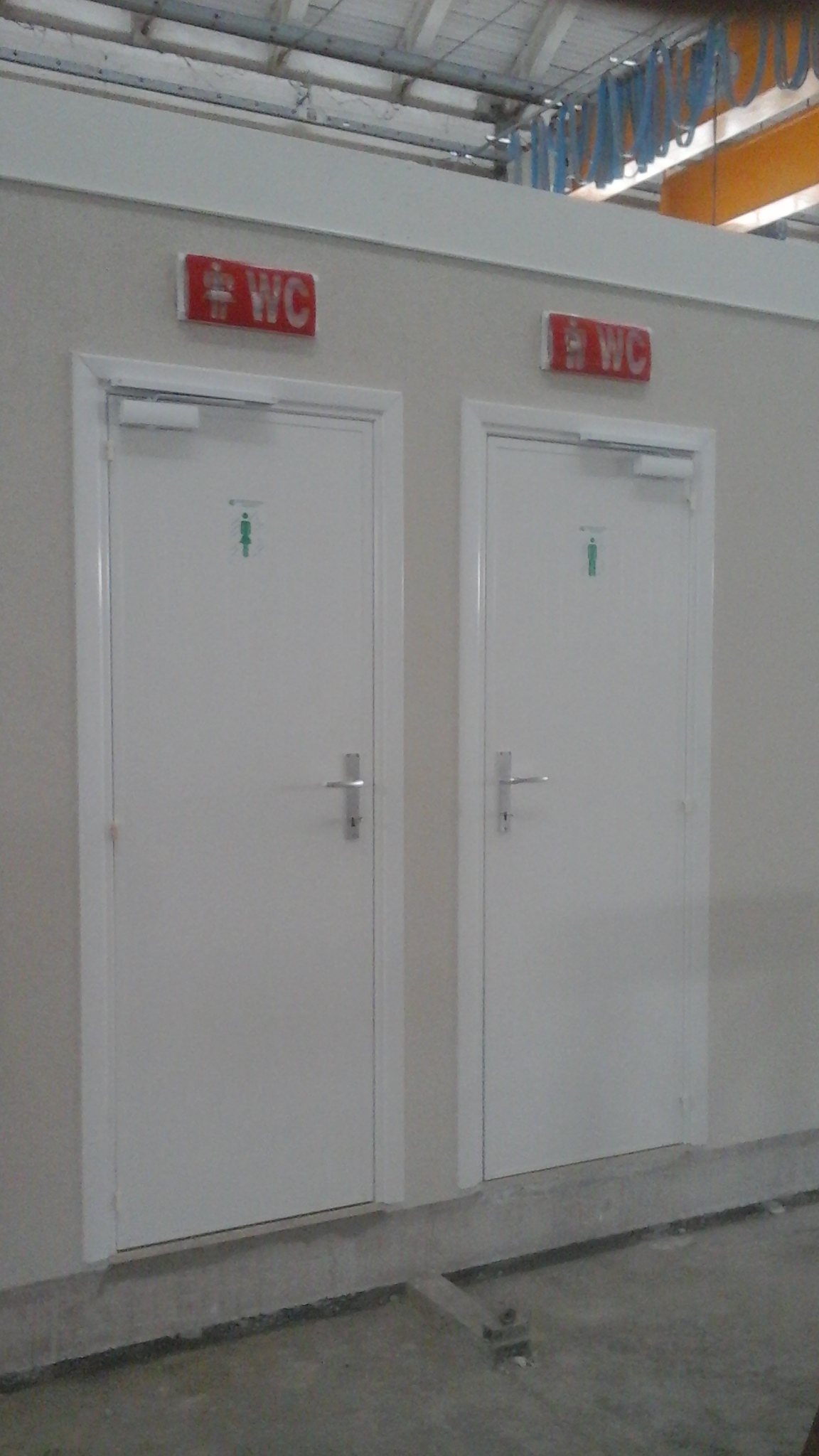 2016 年意大利 Arzachena 旅游港口设施完善-9