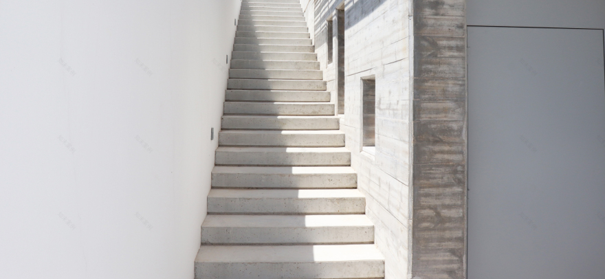 CK House | 嵌入景观的河畔家园-30