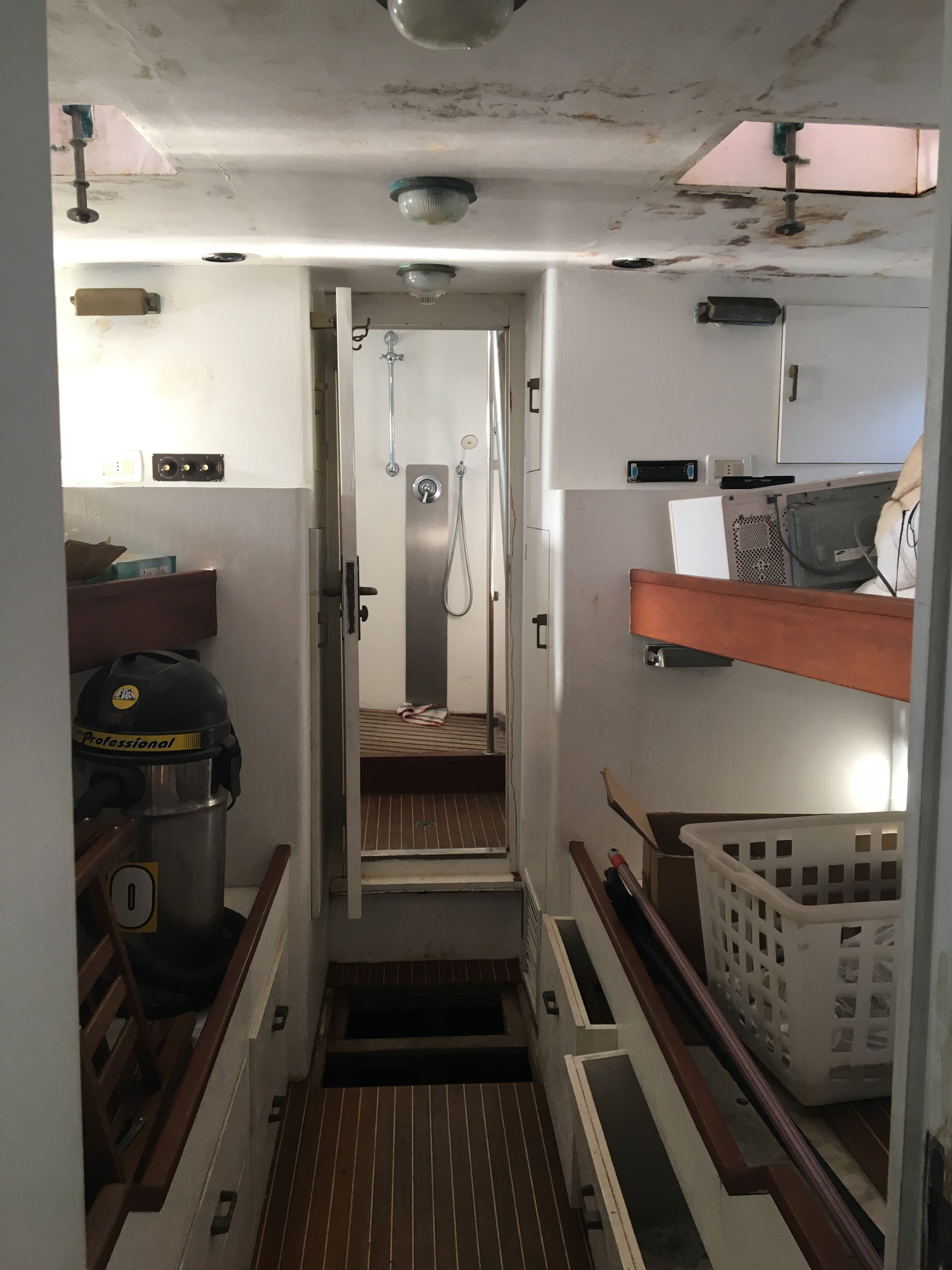 豪华游艇"Letting Go"的室内设计亮点-10