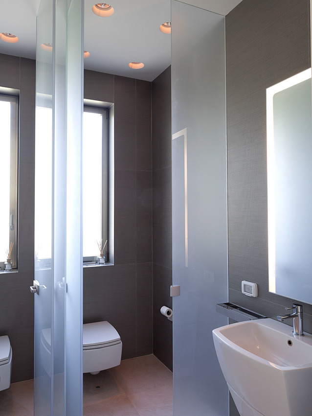 金光璀璨的家庭娱乐室-4