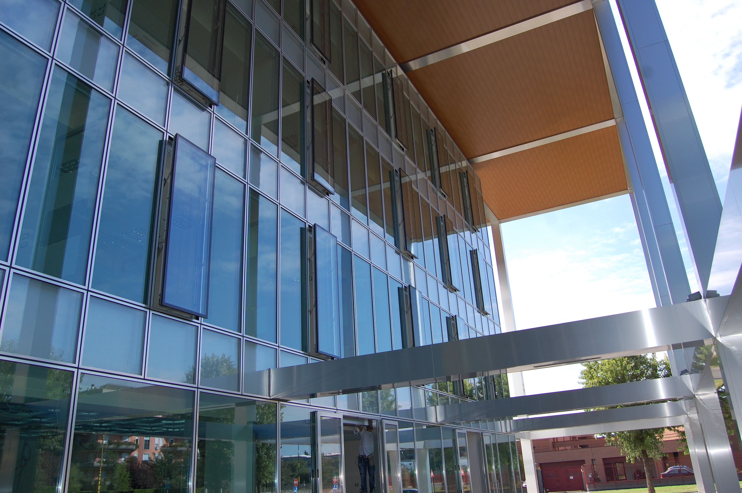 2012 年完工的商务中心设计案例-9