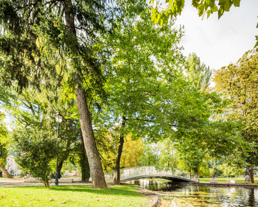 意大利 Trento 市 Piazza Dante 广场南花园复兴项目-15