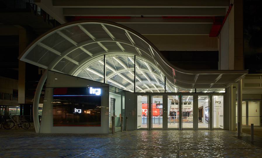 Candiani Cinemas 与 Nuova Piazza 多用途文化中心设计-13