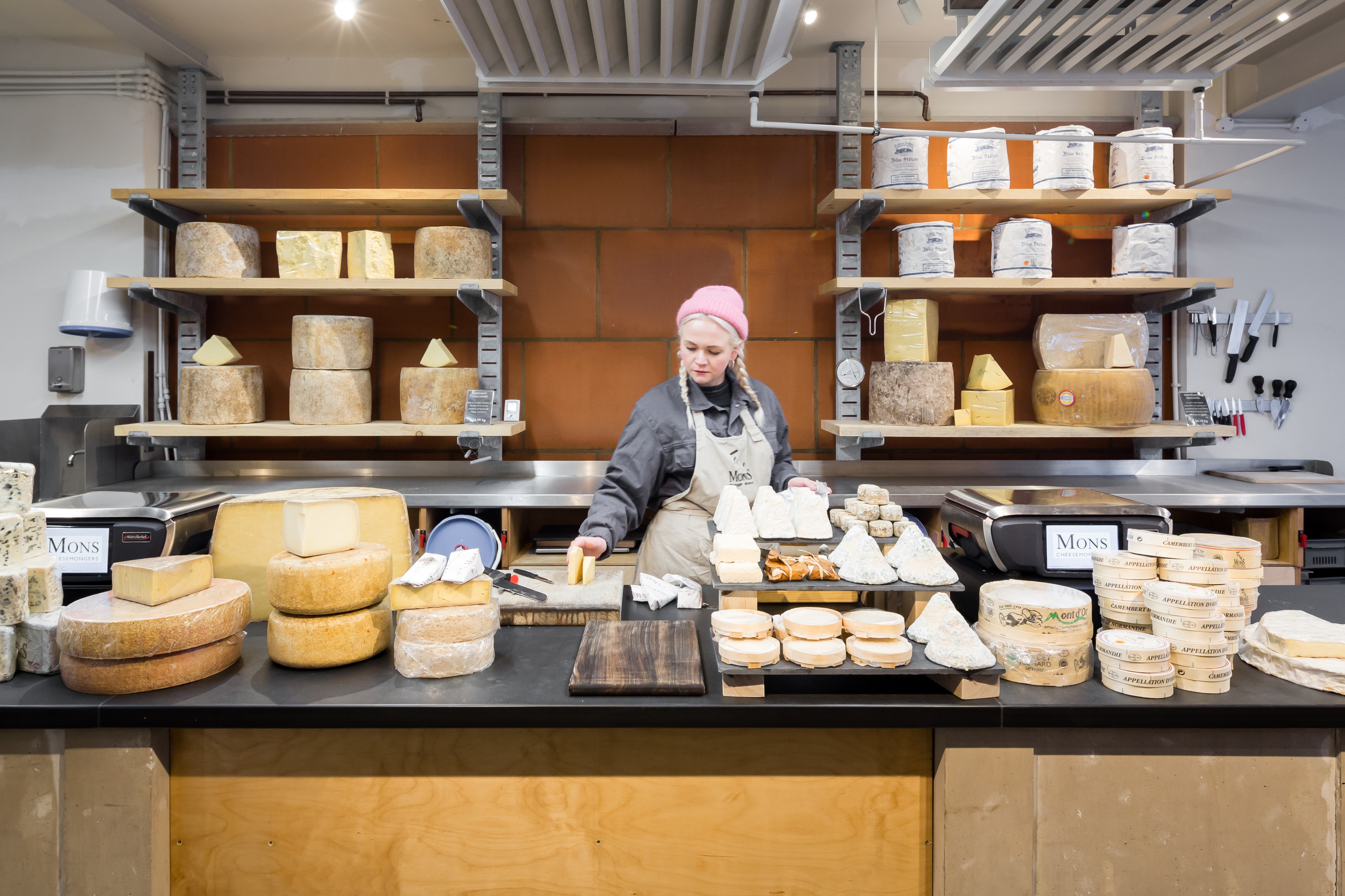 蒙斯奶酪商-1