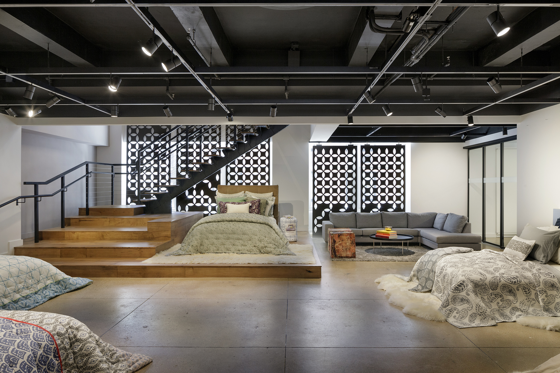 曼哈顿中心的 PEM 美国展示室 | 灵活多变，优雅实用-2