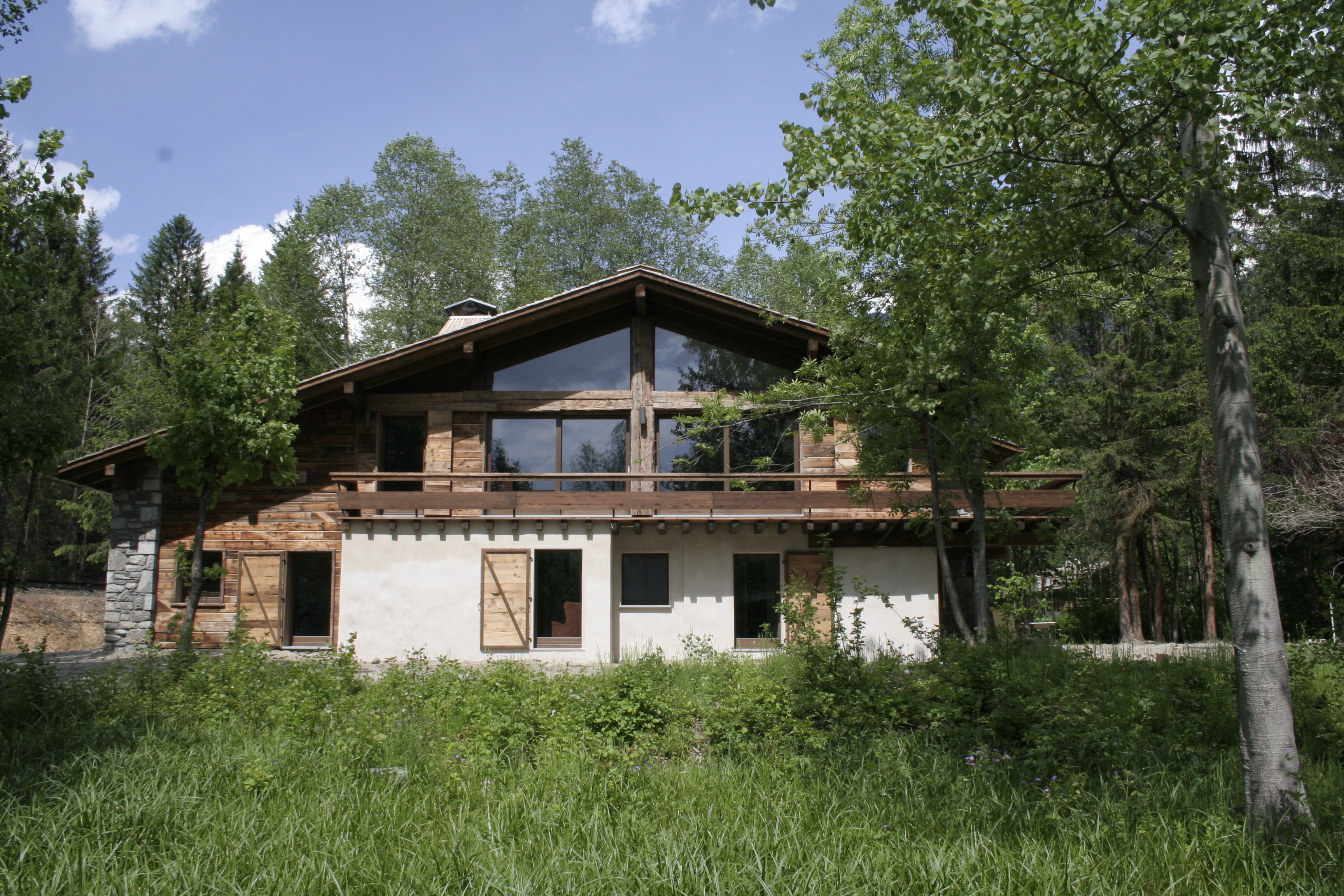 雪山之居，定制家具与室内设计的完美融合-1