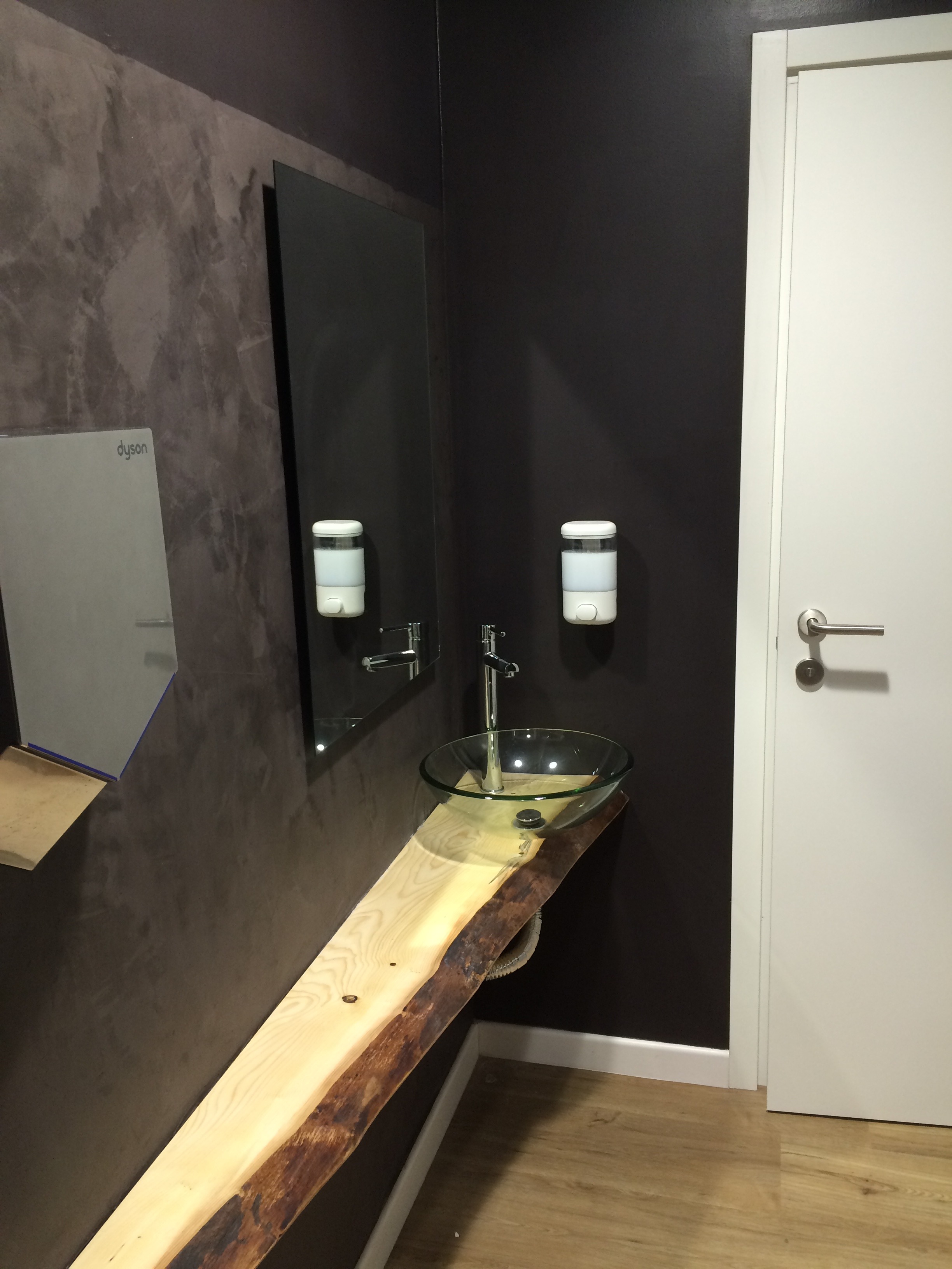 2016 年完成的 MAIR 快餐店室内设计案例-29