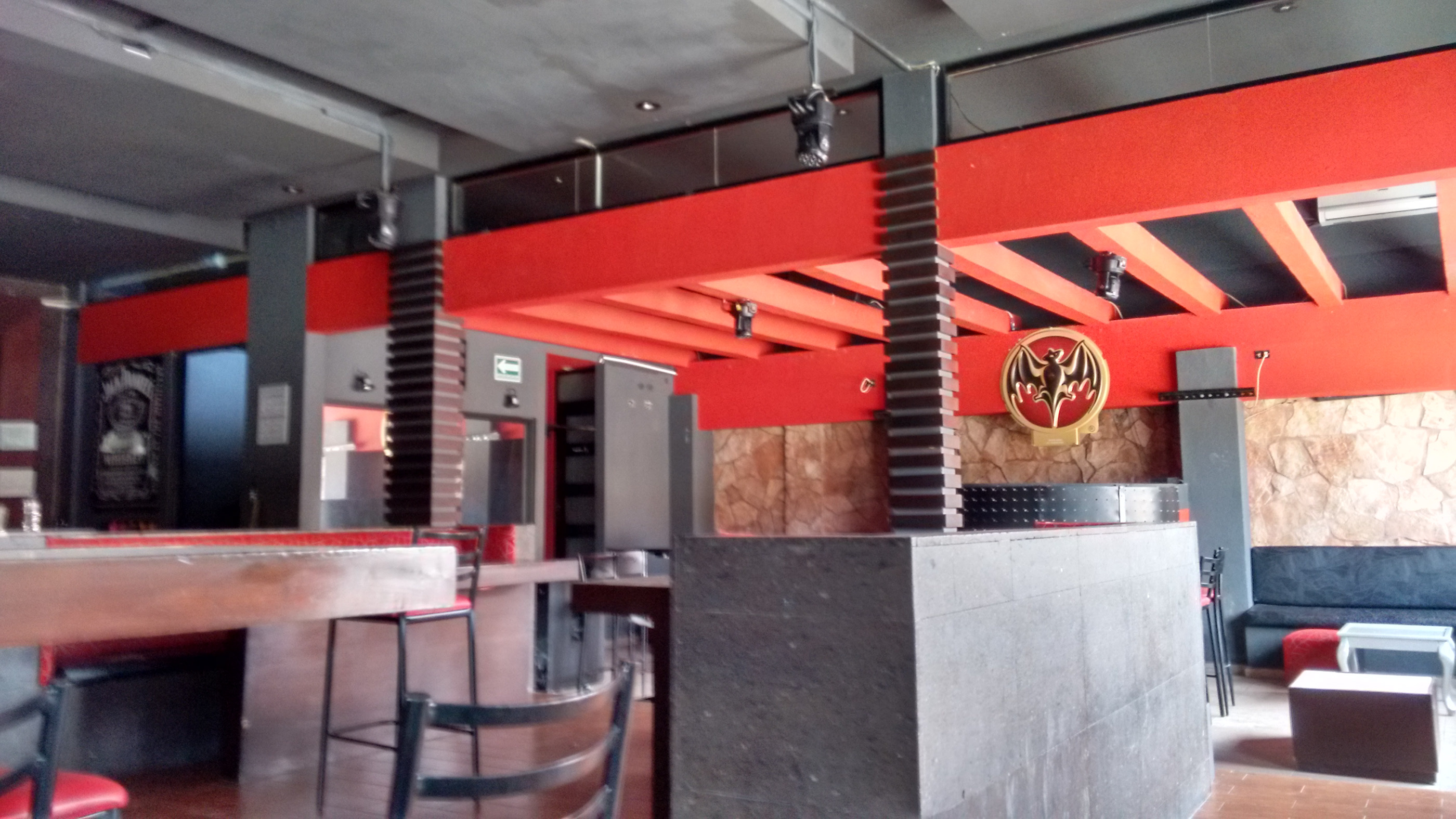 LVAR 夜店 | 现代电气活力新概念-3