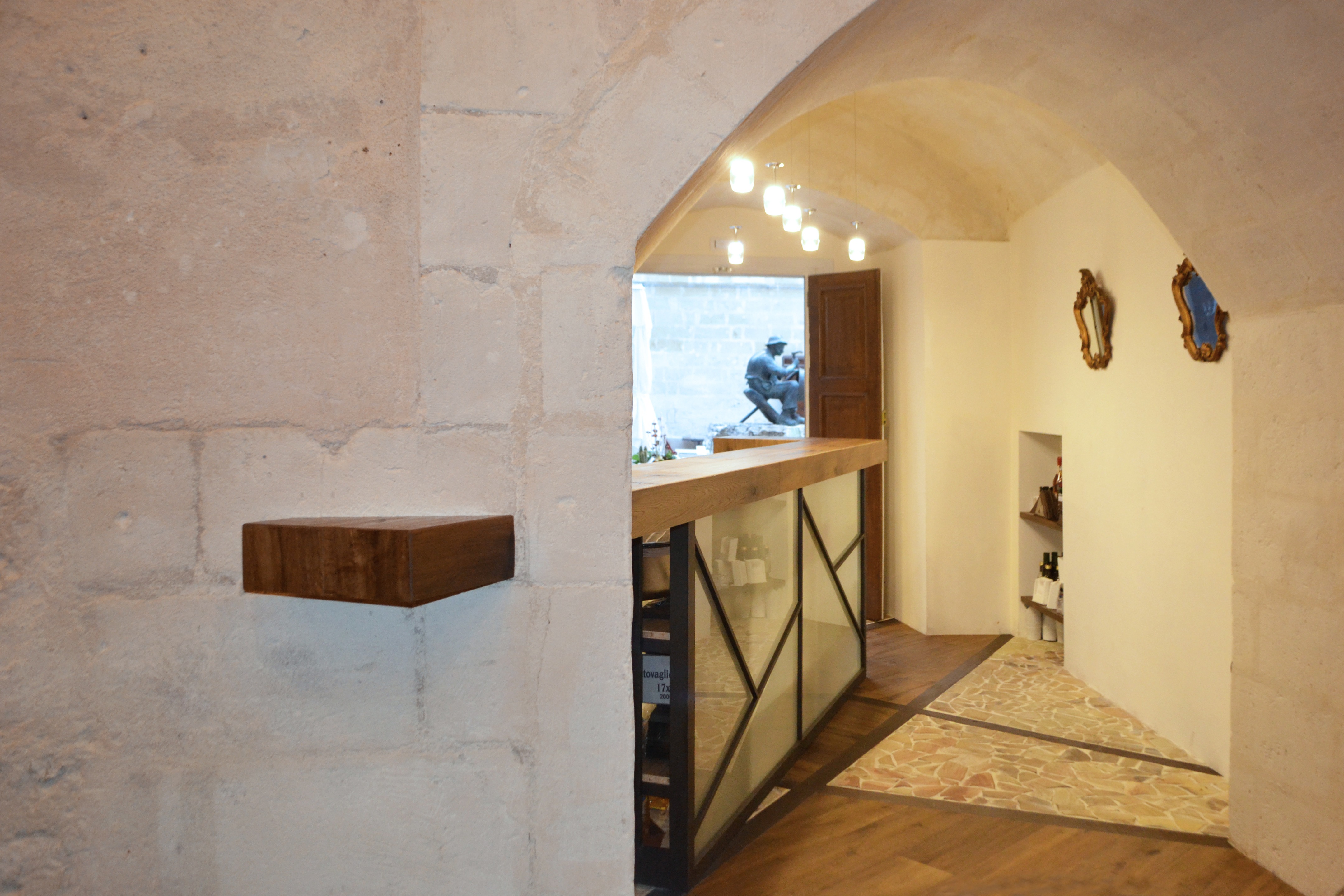 意大利“红色 21”酒吧餐厅-9