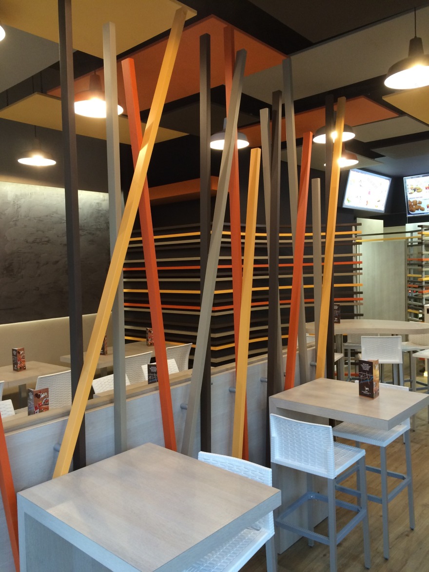 2016 年完成的 MAIR 快餐店室内设计案例-6