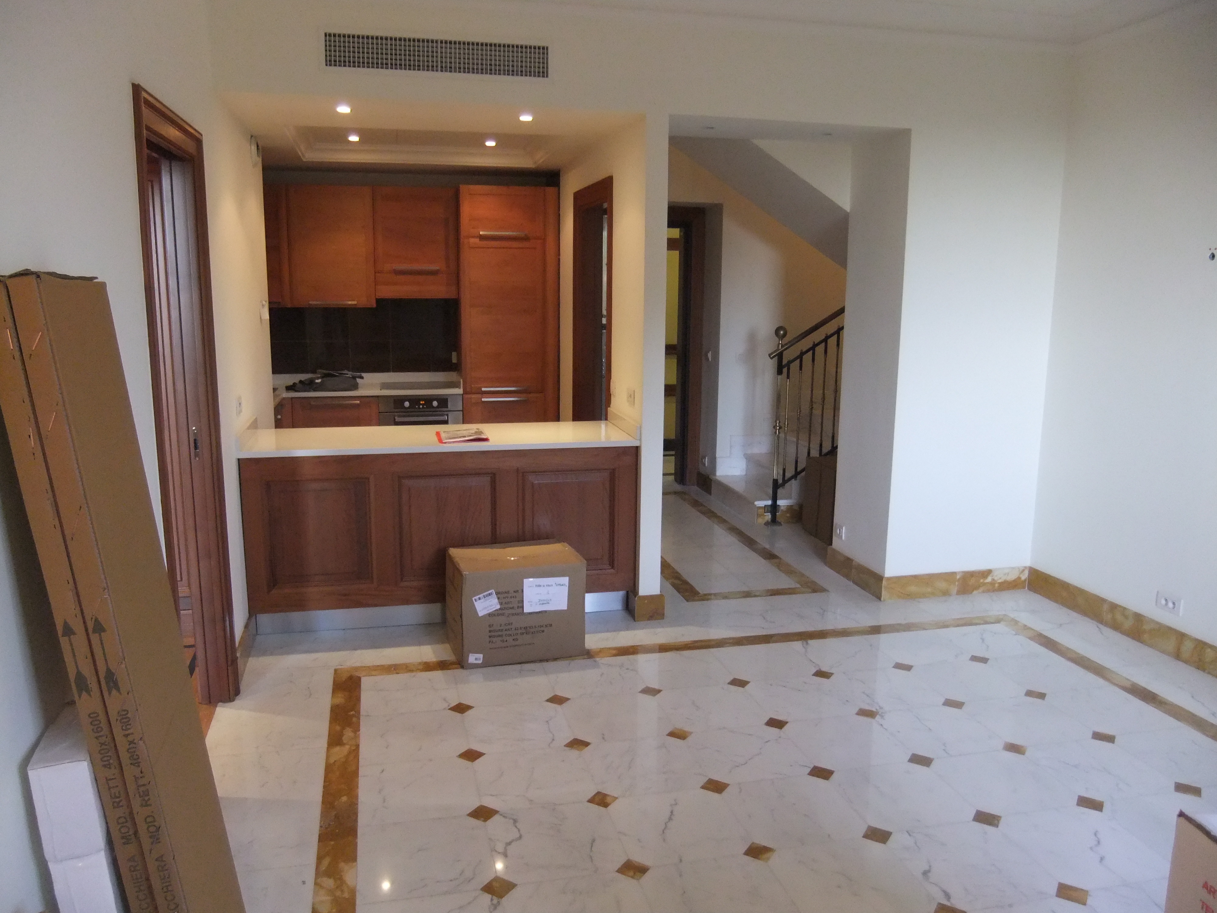 戛纳豪华别墅，舒适宜居的设计典范-13