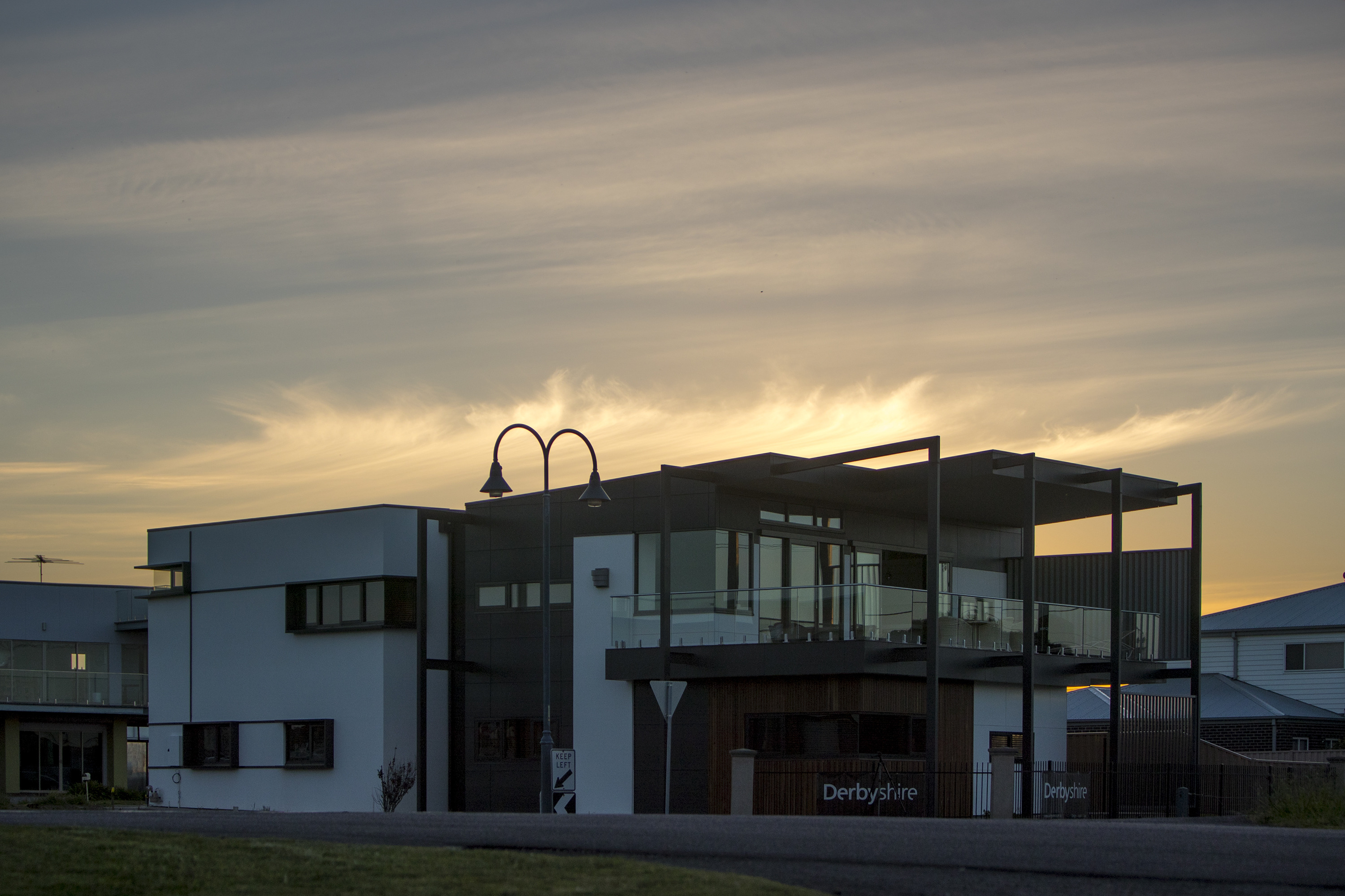 定制的德比郡房屋 2-1