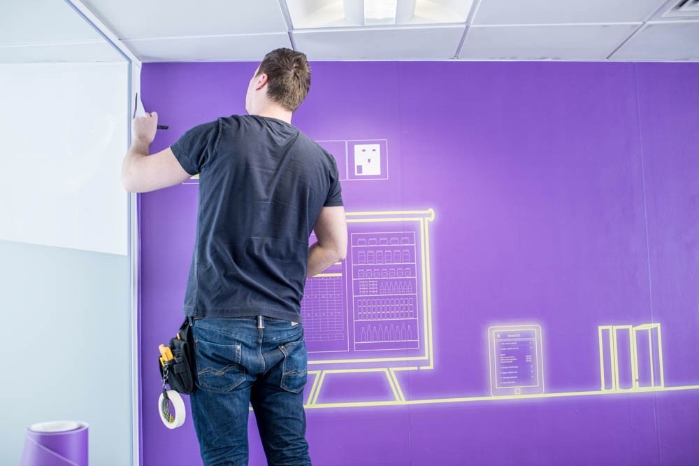 创新零售公司 Tra· Retail 办公室个性化设计-12