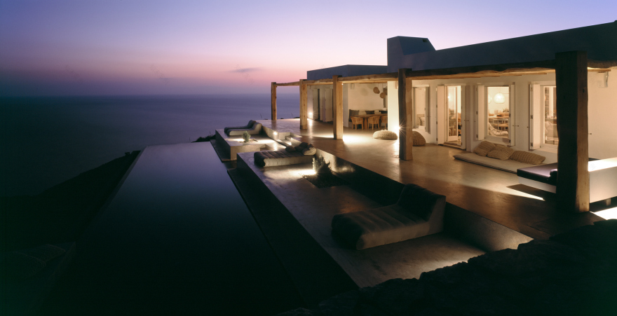 解构视角下的希腊海景别墅-13