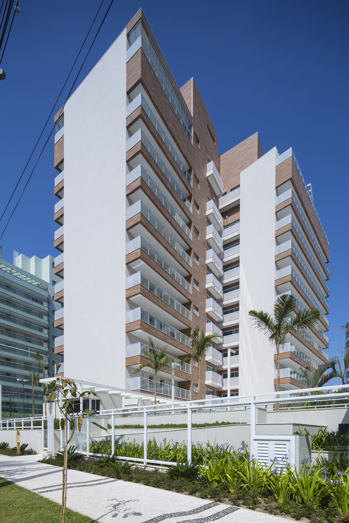 里尔 2012 公寓 | 极简与温馨的完美结合-10