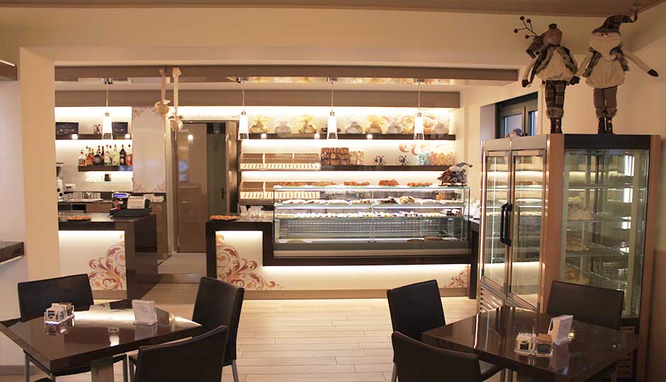 定制糕点店装修-14