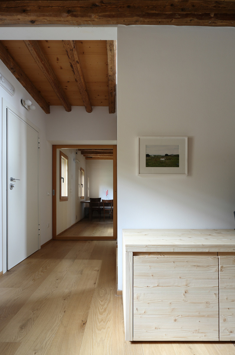 私人住宅的优雅木质设计-6