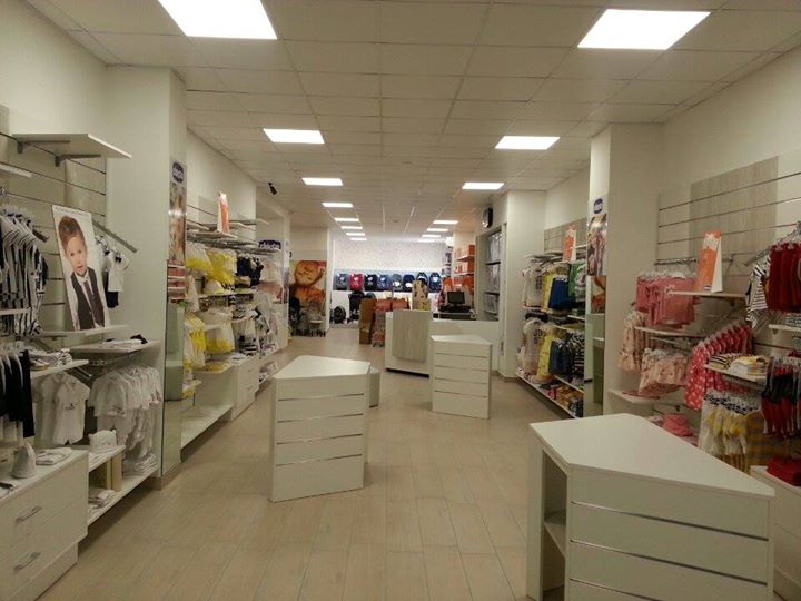 2015 年完成的婴儿中心 Chicco 展示厅设计-2