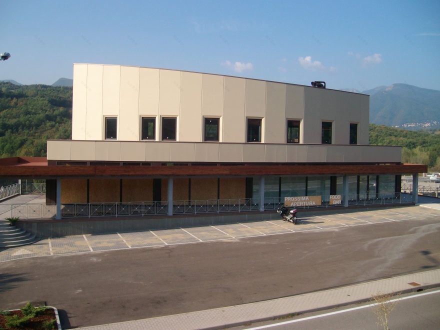 LE ALLODOLE 商业中心室内设计-4