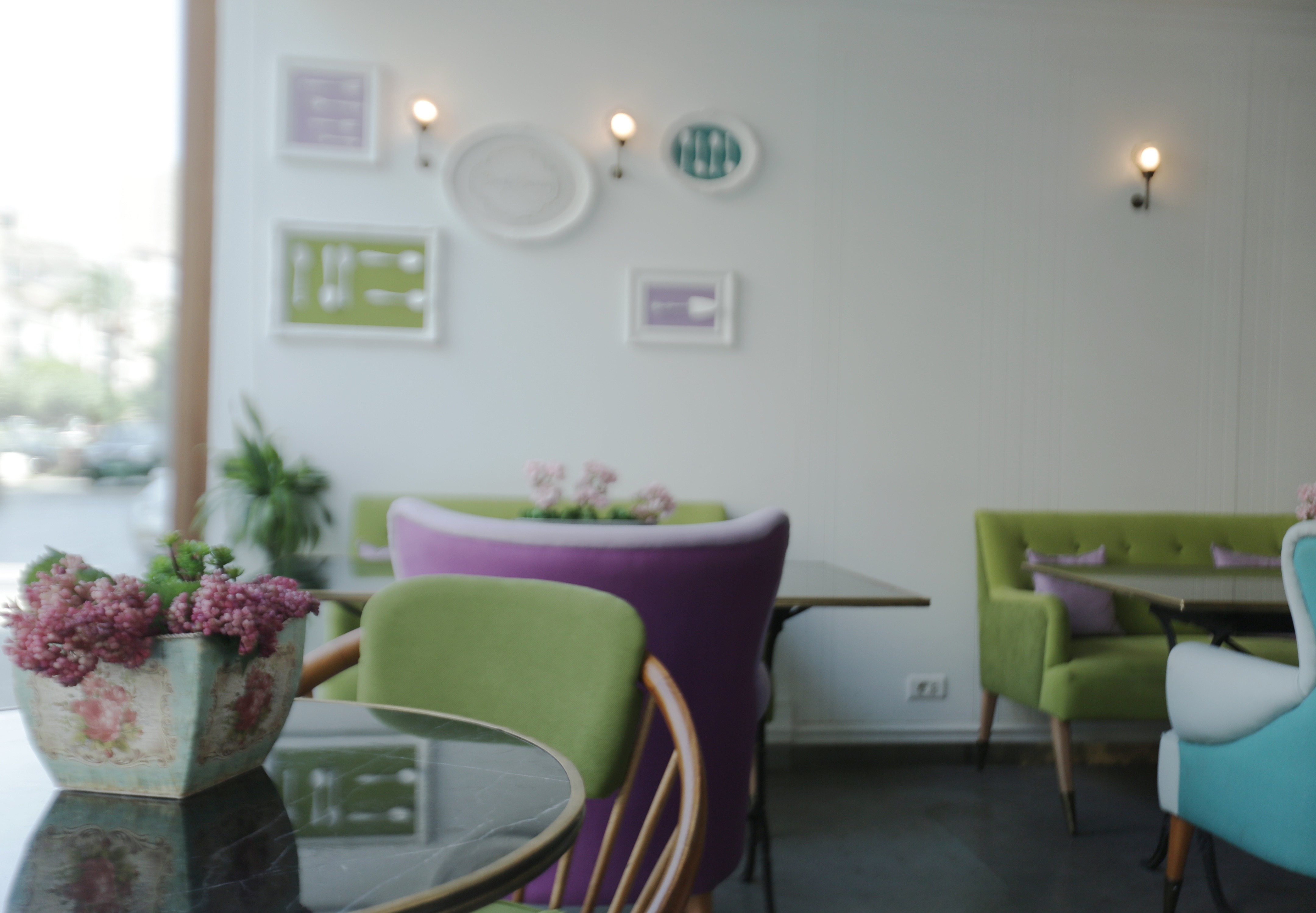 色彩缤纷的黎巴嫩甜品咖啡厅-1