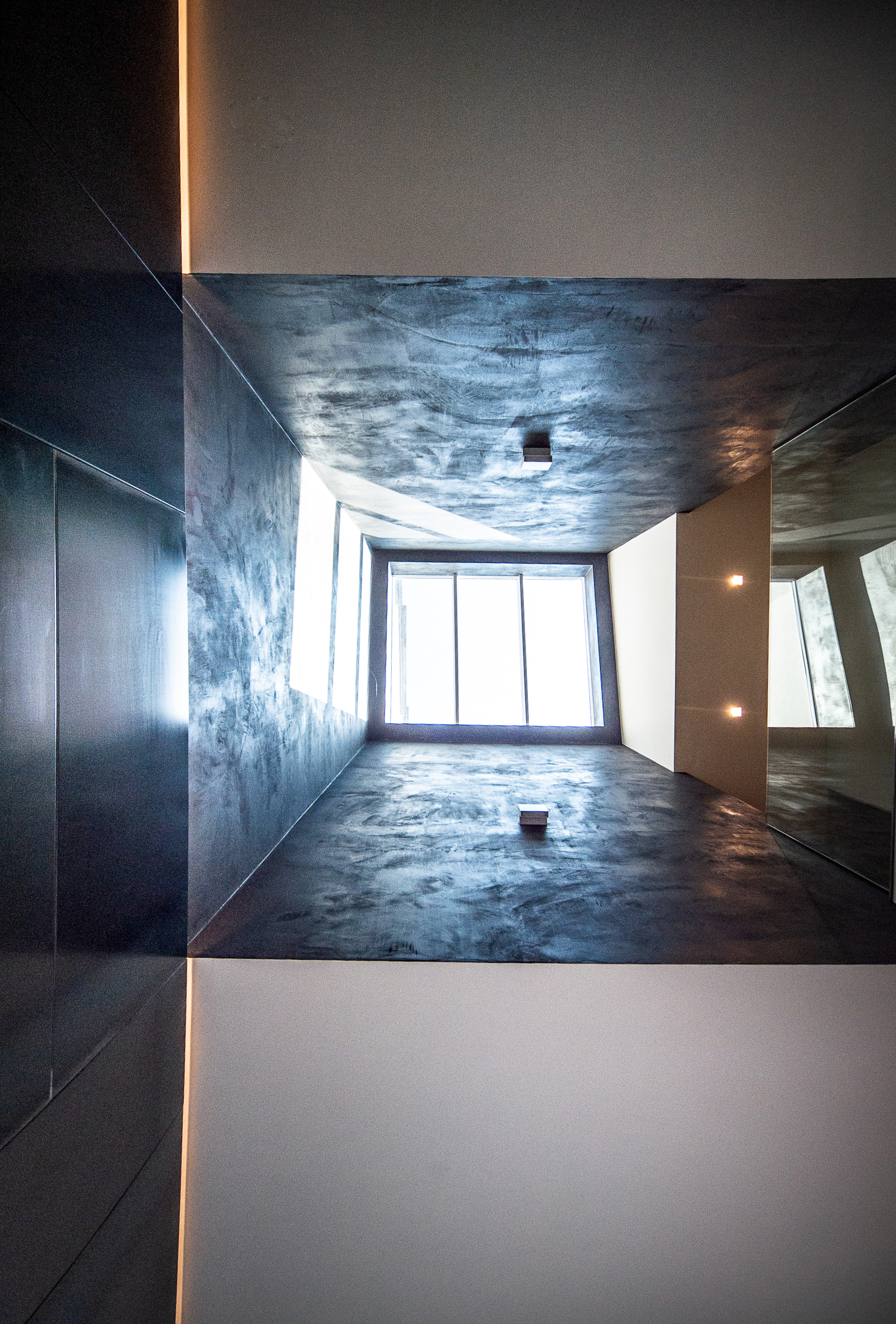 带天窗的别墅-8