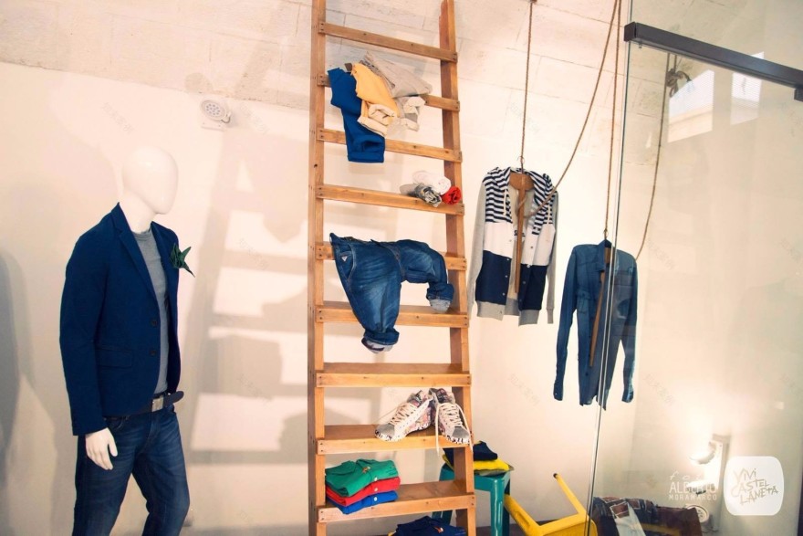 融合现代与复古的“Fuoridalcomune”概念店-10