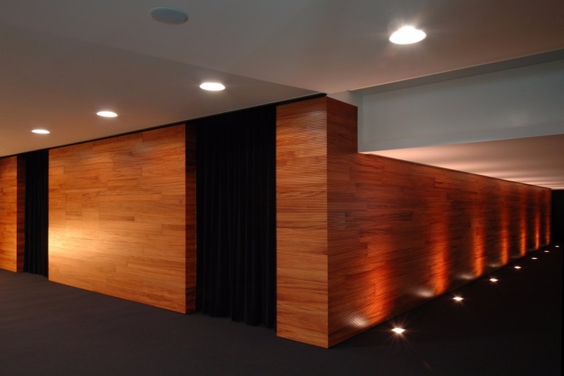 木质“乐器”奏响 SEC 会议中心-3