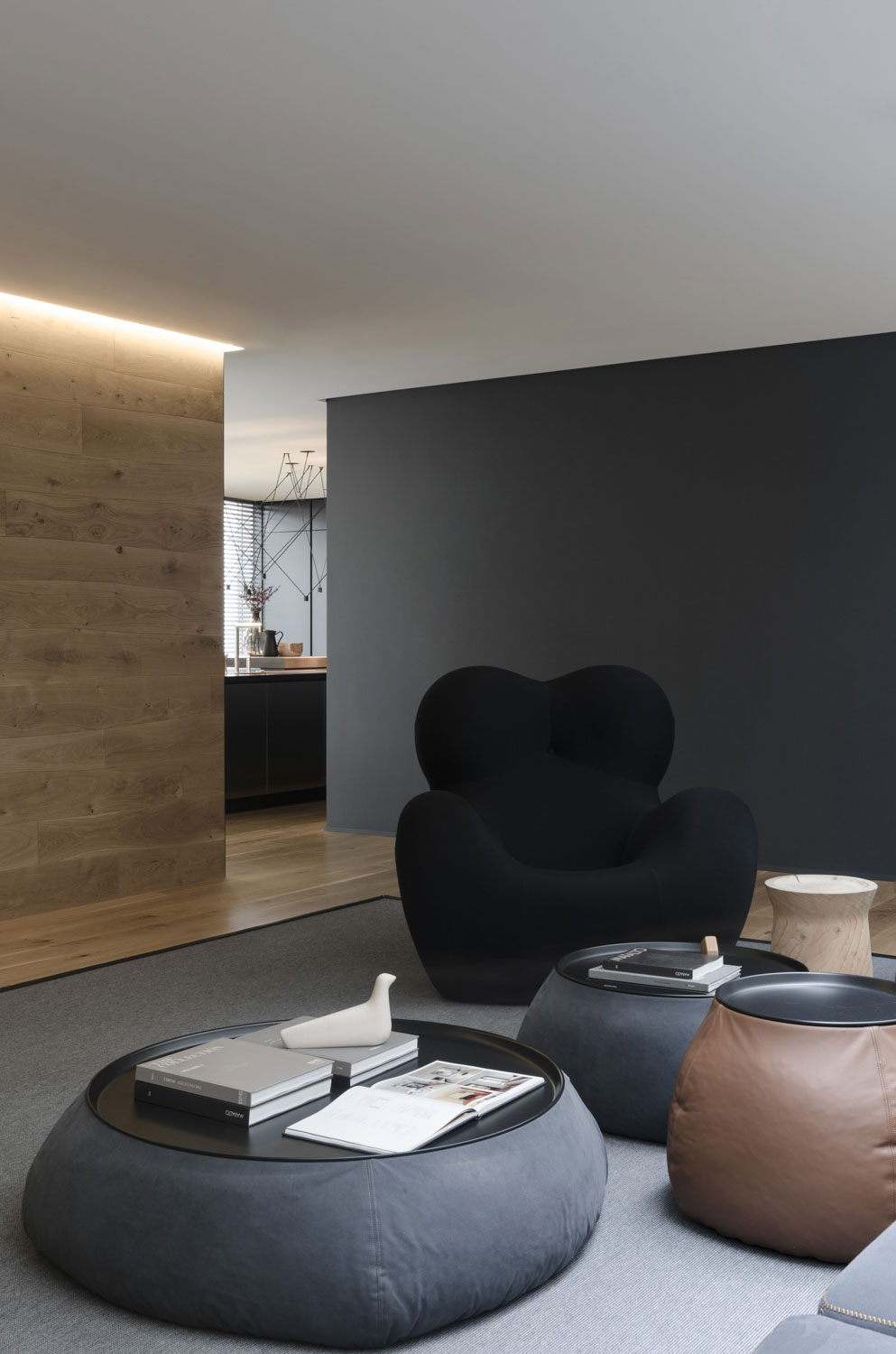 艺术之家 | 融入雕塑感的现代别墅设计-19