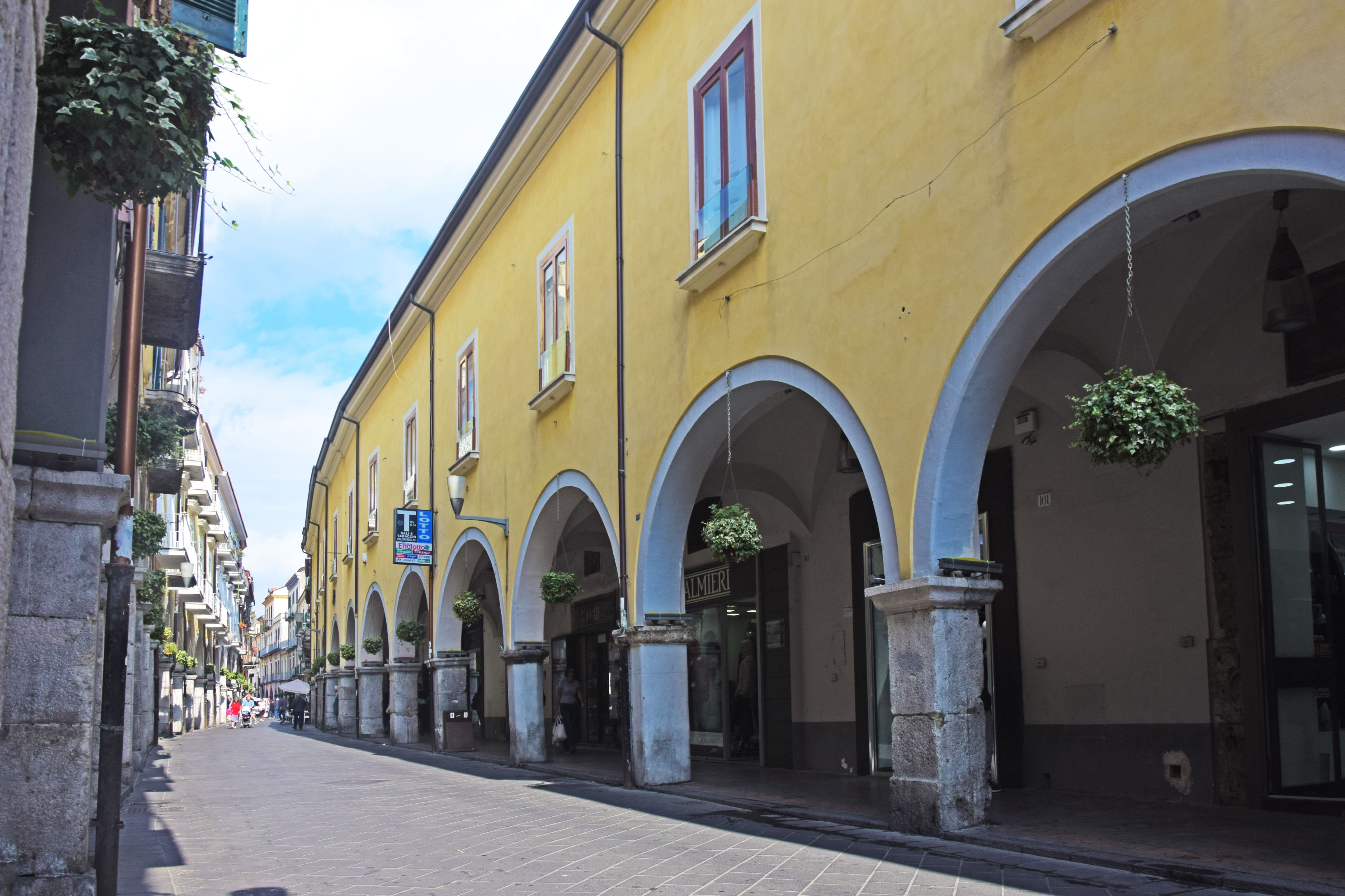 意大利古老修道院焕新颜,文化复兴之光照耀千年遗址-1