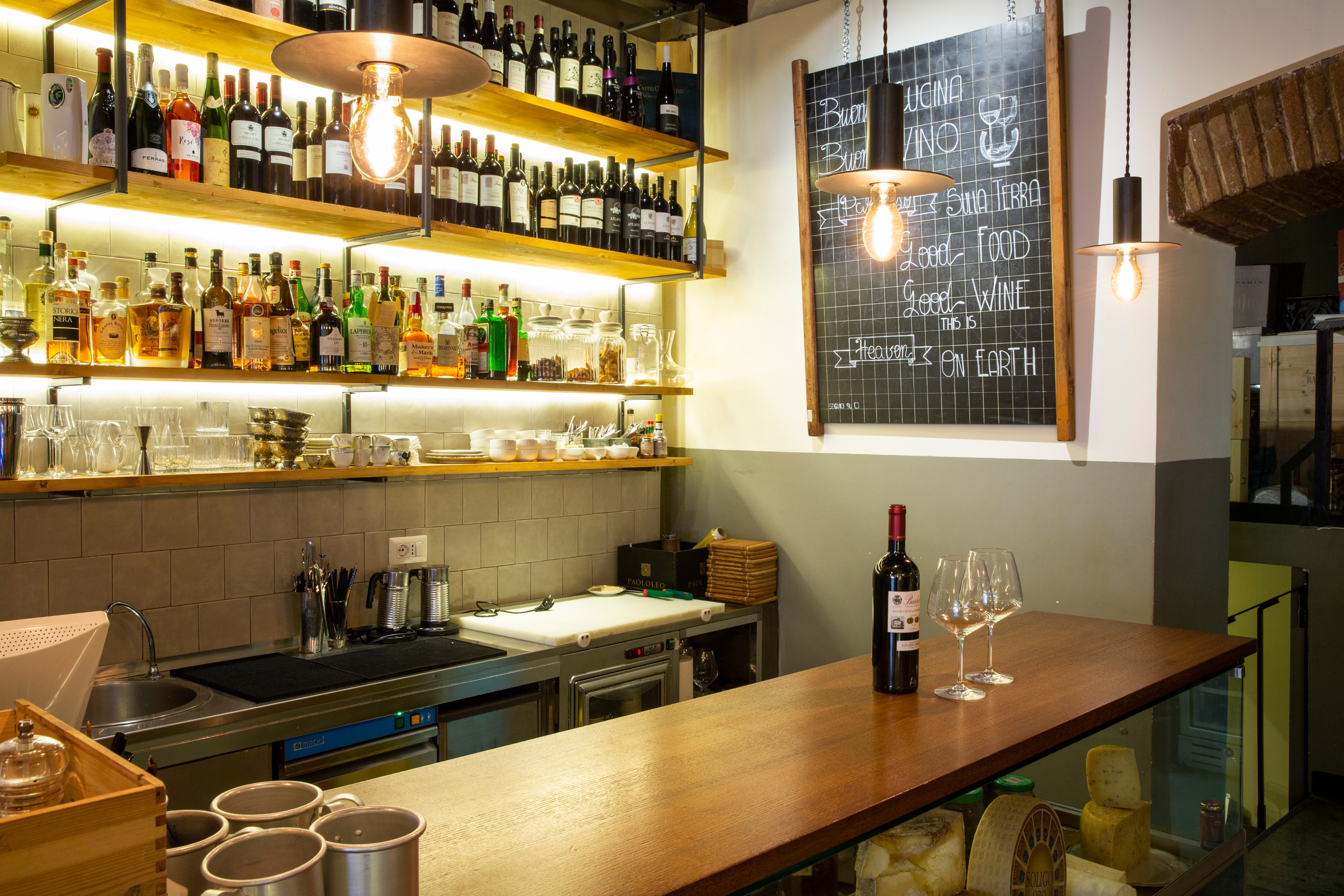 2018 年完成的 Ci Passo 酒吧室内设计-11