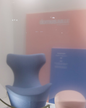 粉蓝幻境 · Domus 千期橱窗展