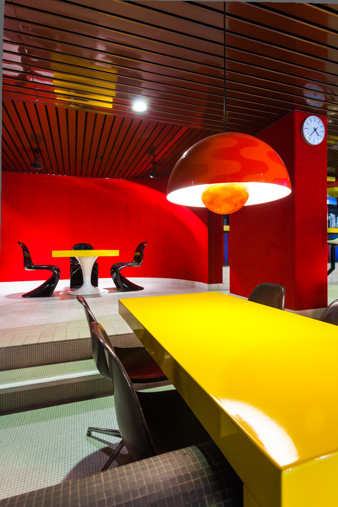 拯救帕顿设计,巴塞尔 Radisson Blu 酒店泳池重生-2