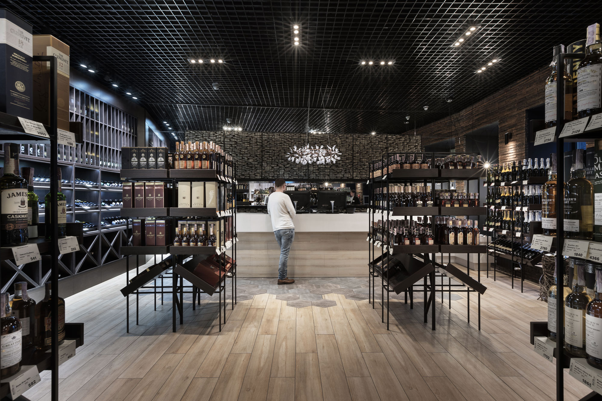 阿尔科马格酒类饮料店-2